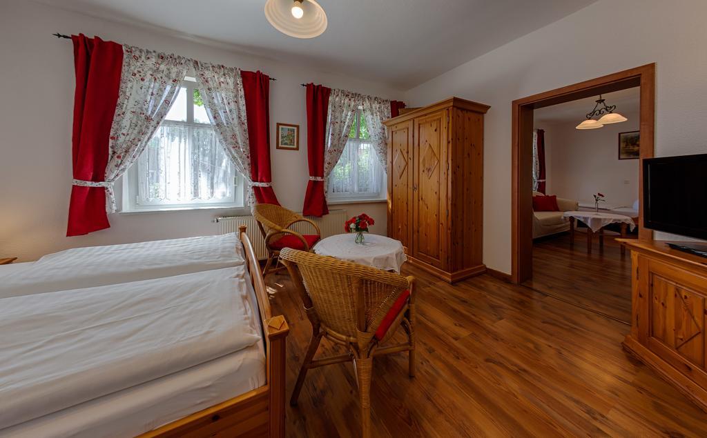 Hotel Honower Hof Hoppegarten Zimmer foto